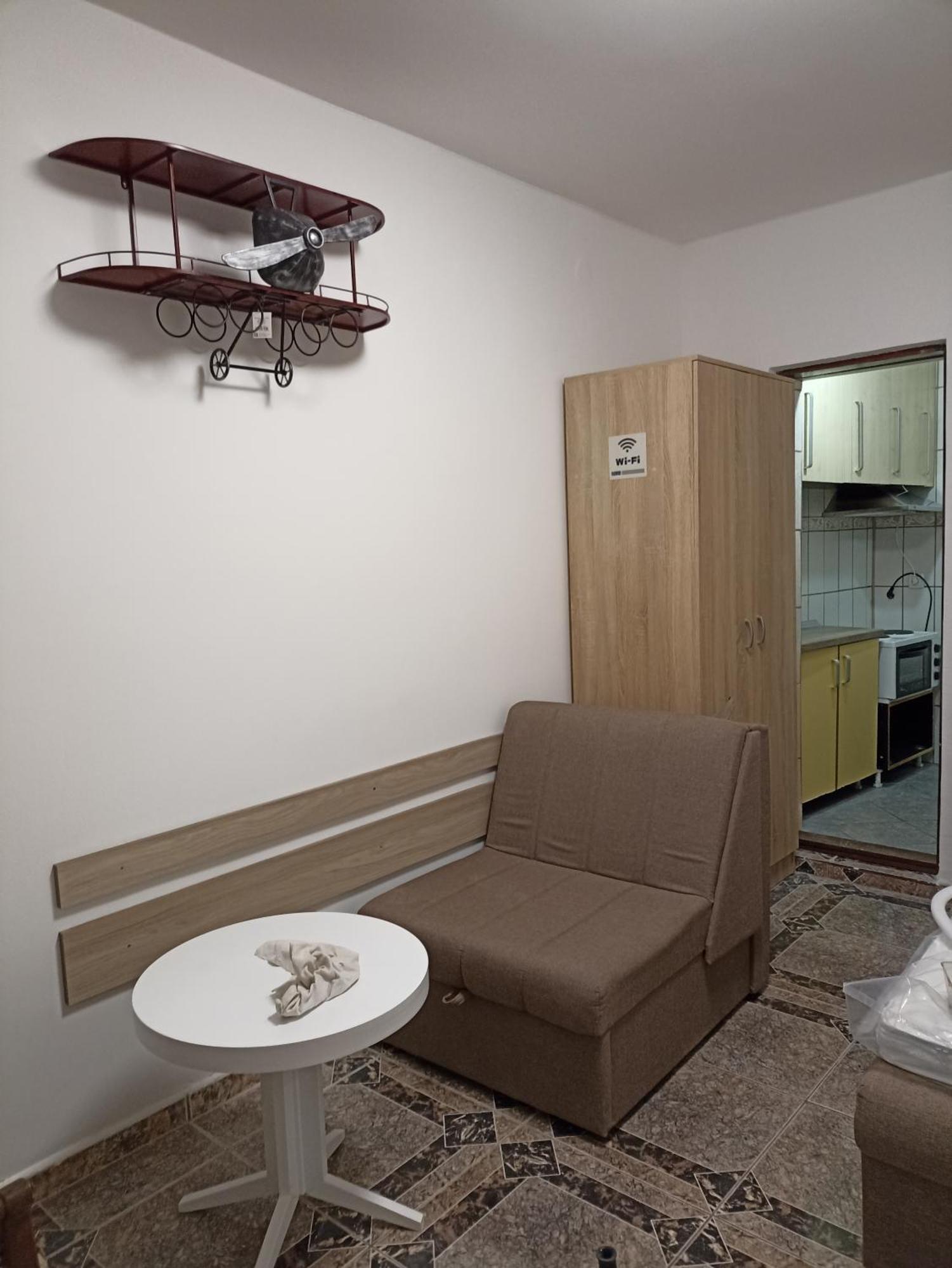 Hotel Mini Garsonjera à Podgorica Extérieur photo